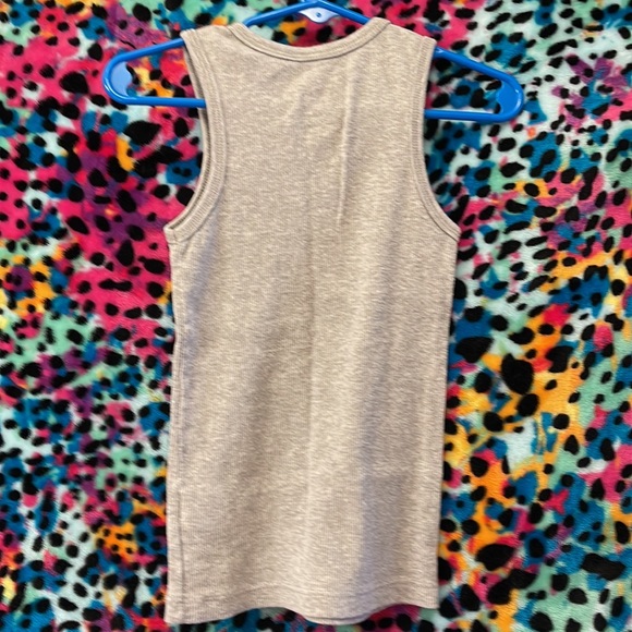 3 FOR 1 price!•~GIRLS~• Bundle ~ Isaac Mizrahi Hoodie, jeans/jeggings + tank top - Picture 13 of 13